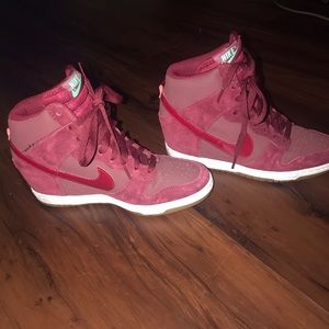 WOMEN'S NIKE DUNK SKY HIGH